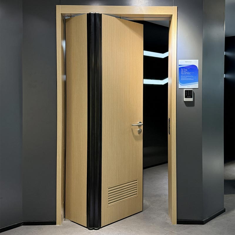 Pintu Lipat Keluli